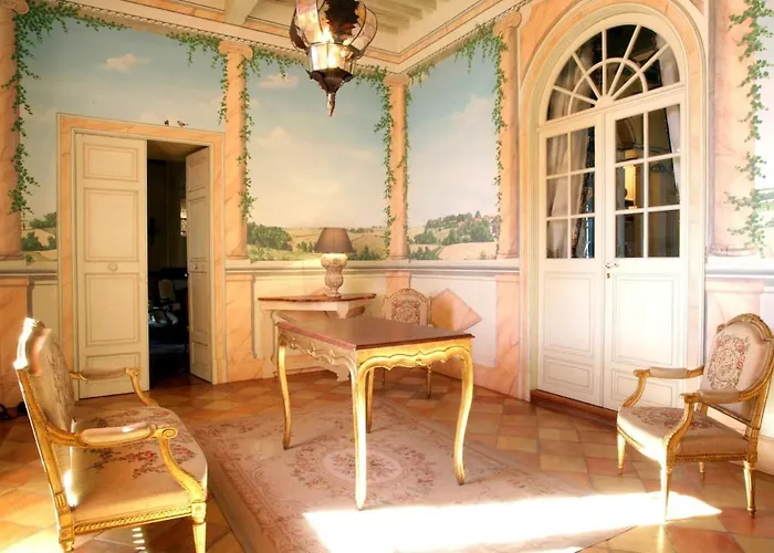 Chateau D'issus, Near Toulouse, France * Issus