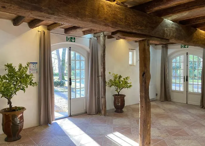 Chateau D'issus, Near Toulouse, France Issus