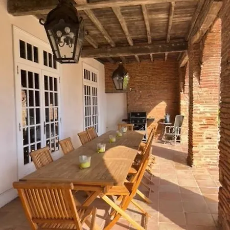 Château D'issus, Near Toulouse, France Villa *