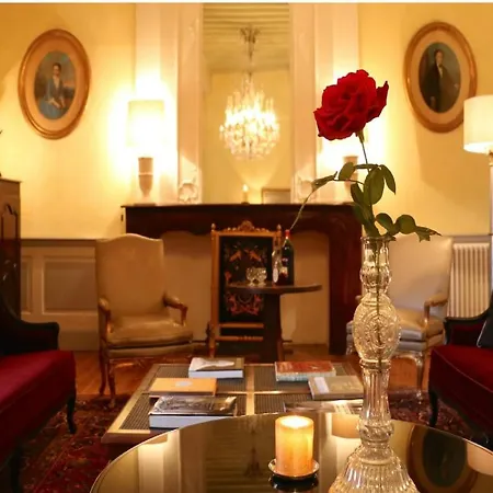 Villa Château D'issus, Near Toulouse, France *