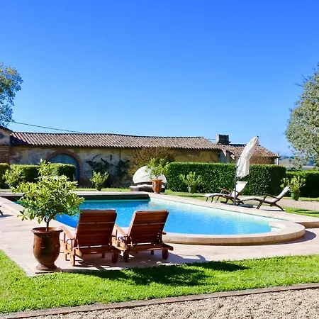 Villa Château D'issus, Near Toulouse, France