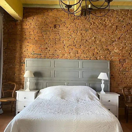 Château D'issus, Near Toulouse, France Villa Issus