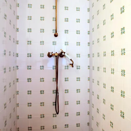 Château D'issus, Near Toulouse, France Villa