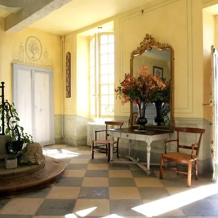 Villa Château D'issus, Near Toulouse, France *