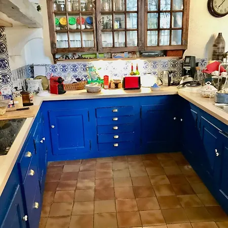 Château D'issus, Near Toulouse, France Issus