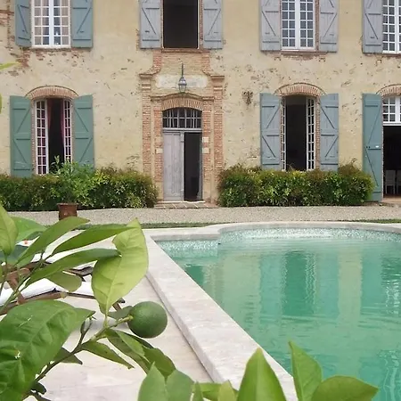 Villa Château D'issus, Near Toulouse, France *