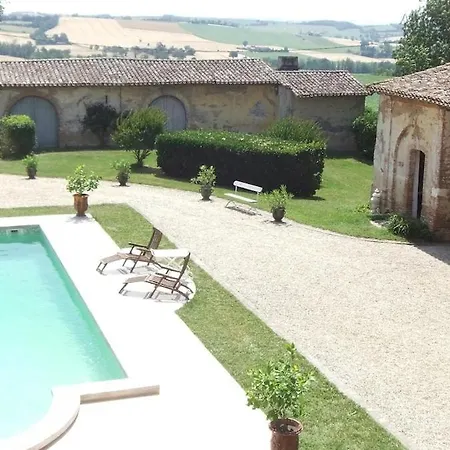 Villa Château D'issus, Near Toulouse, France Issus