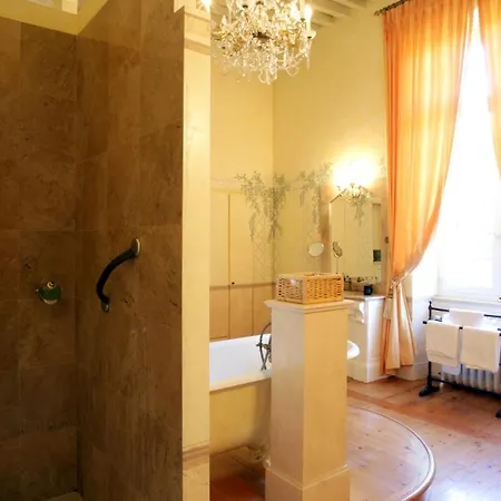 Villa Château D'issus, Near Toulouse, France