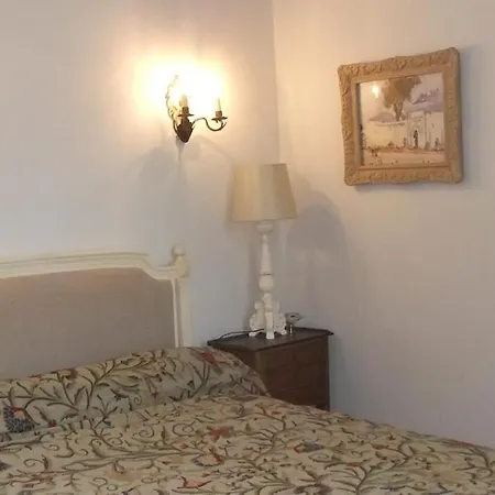 Villa Château D'issus, Near Toulouse, France