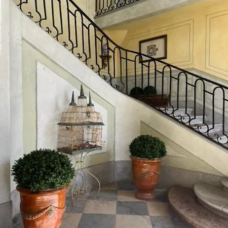 Château D'issus, Near Toulouse, France * Issus