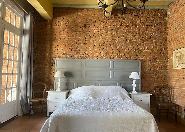 Chateau D'issus, Near Toulouse, France Issus