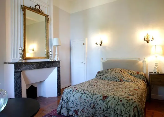 ヴィラ Chateau D'issus, Near Toulouse, France *