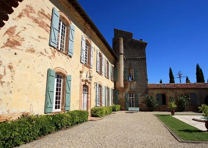Chateau D'issus, Near Toulouse, France * Issus