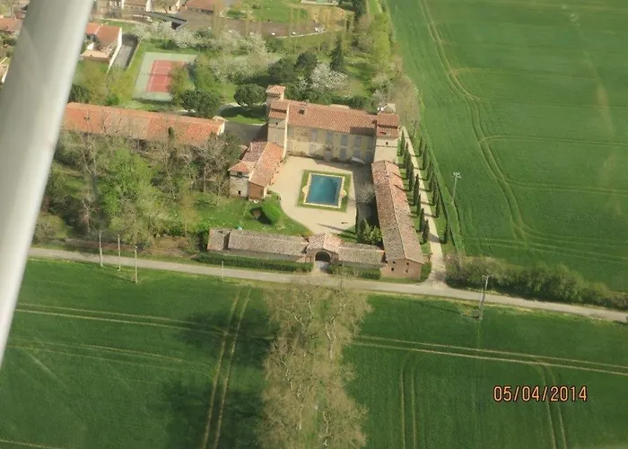 ヴィラ Chateau D'issus, Near Toulouse, France